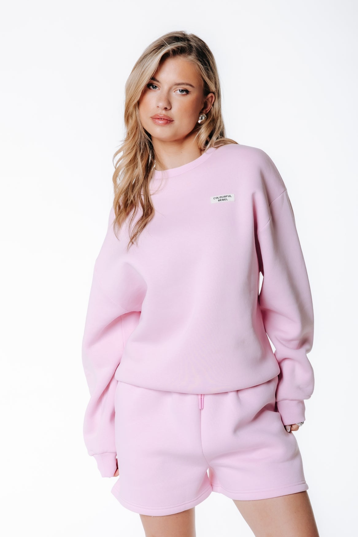 Uni Label Sweatshirt mit überschnittenen Schultern | Zartrosa