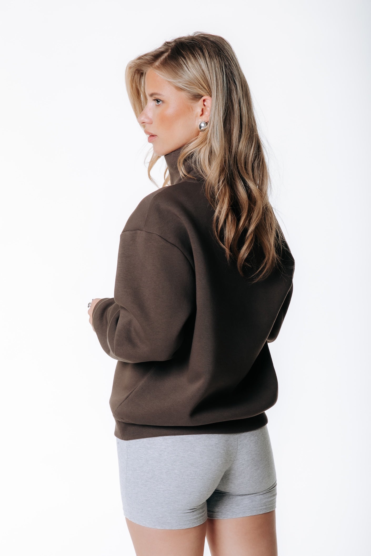 Uni Label Relaxed Zip Sweat | Brown