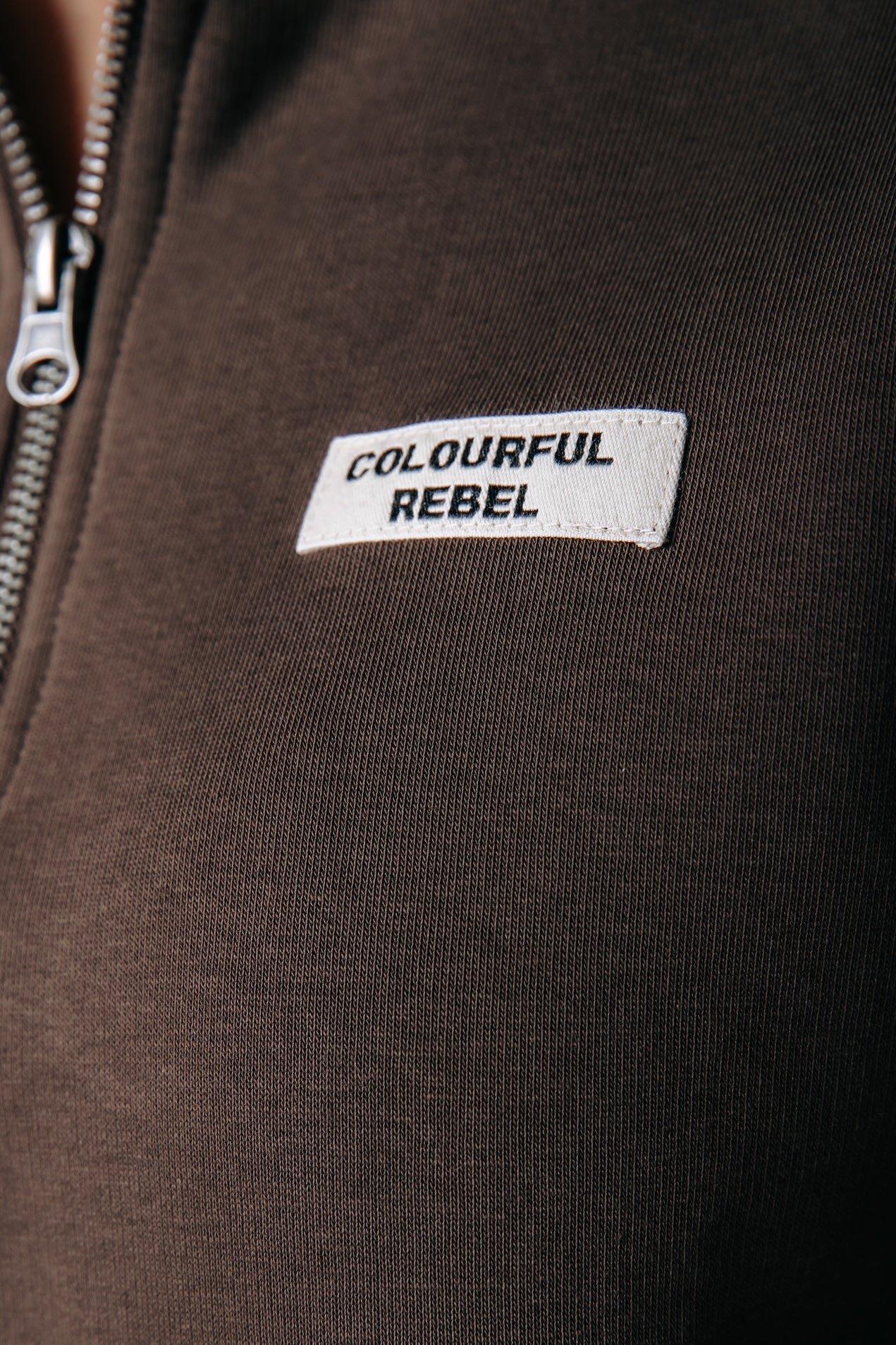 Uni Label Relaxed Zip Sweatshirt | Braun