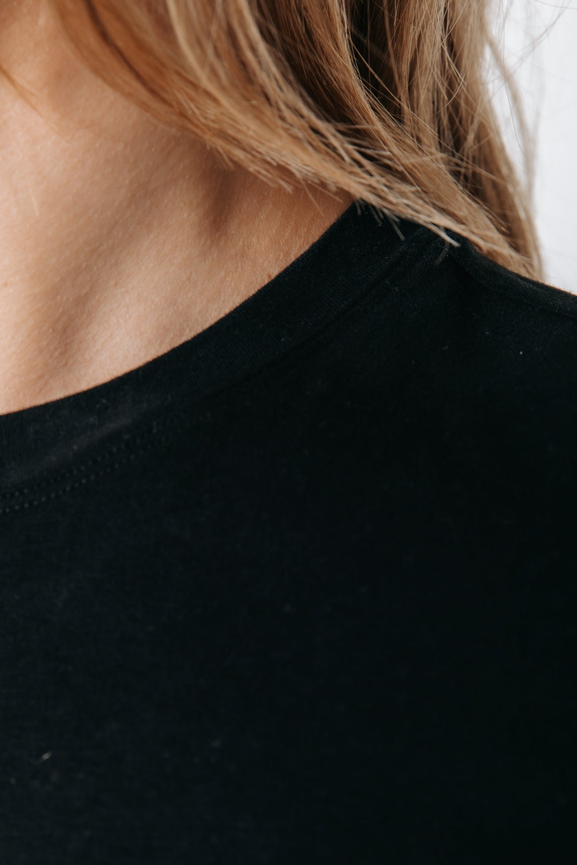 Fitted T-shirt | Black