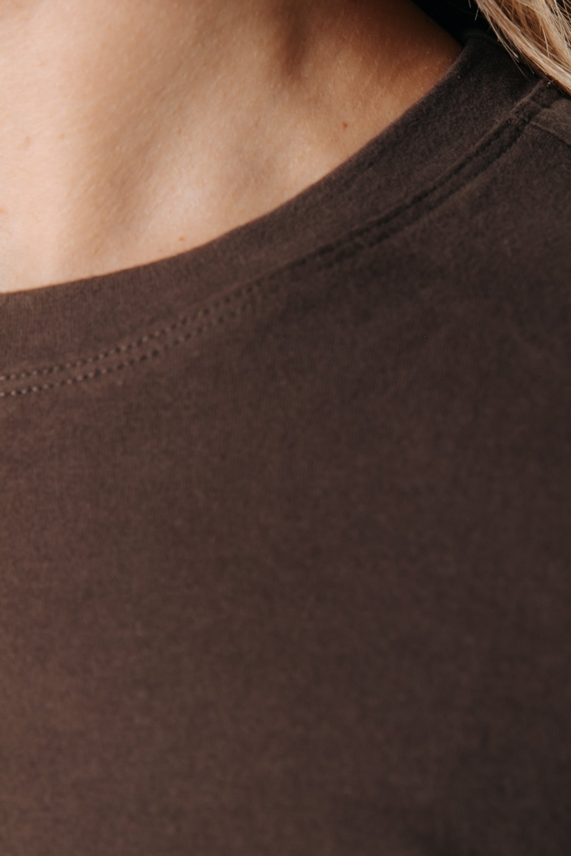 Fitted T-shirt | Brown