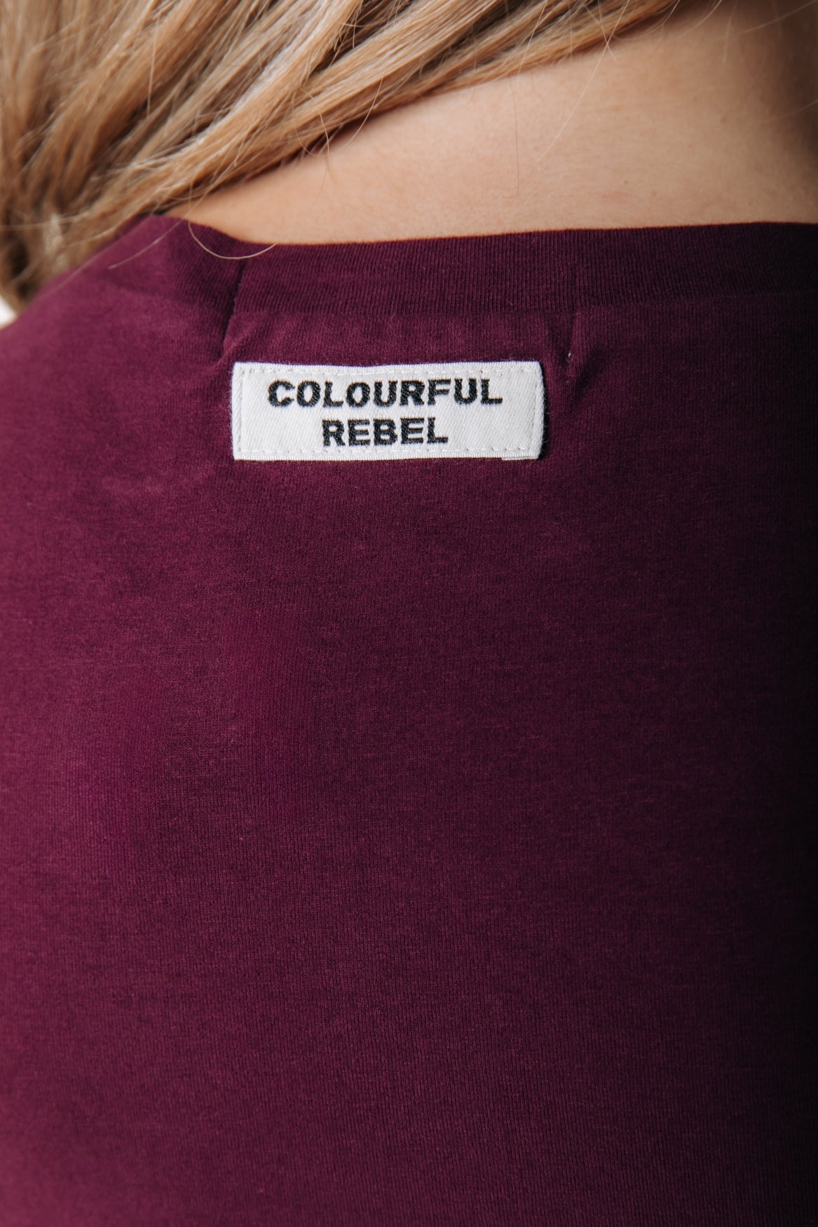 Fitted Wideneck T-shirt | Merlot Red