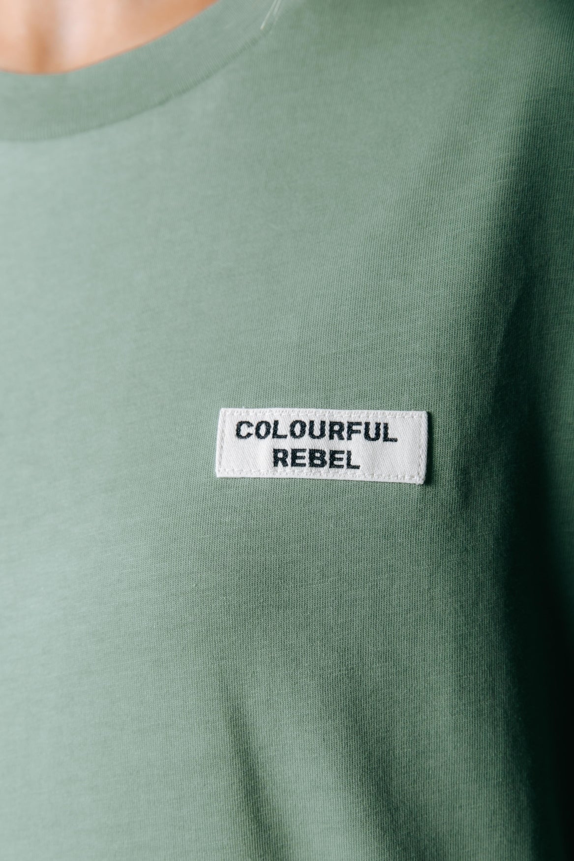 Label T-shirt | Olive Green