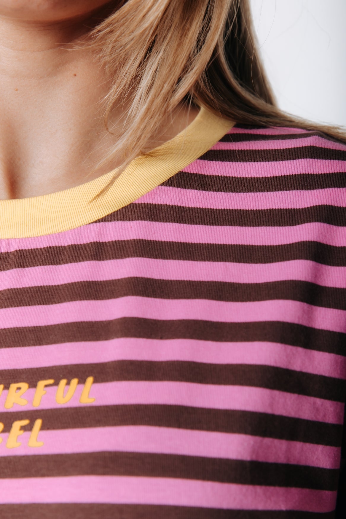 Striped Logo T-shirt | Brown/Pink