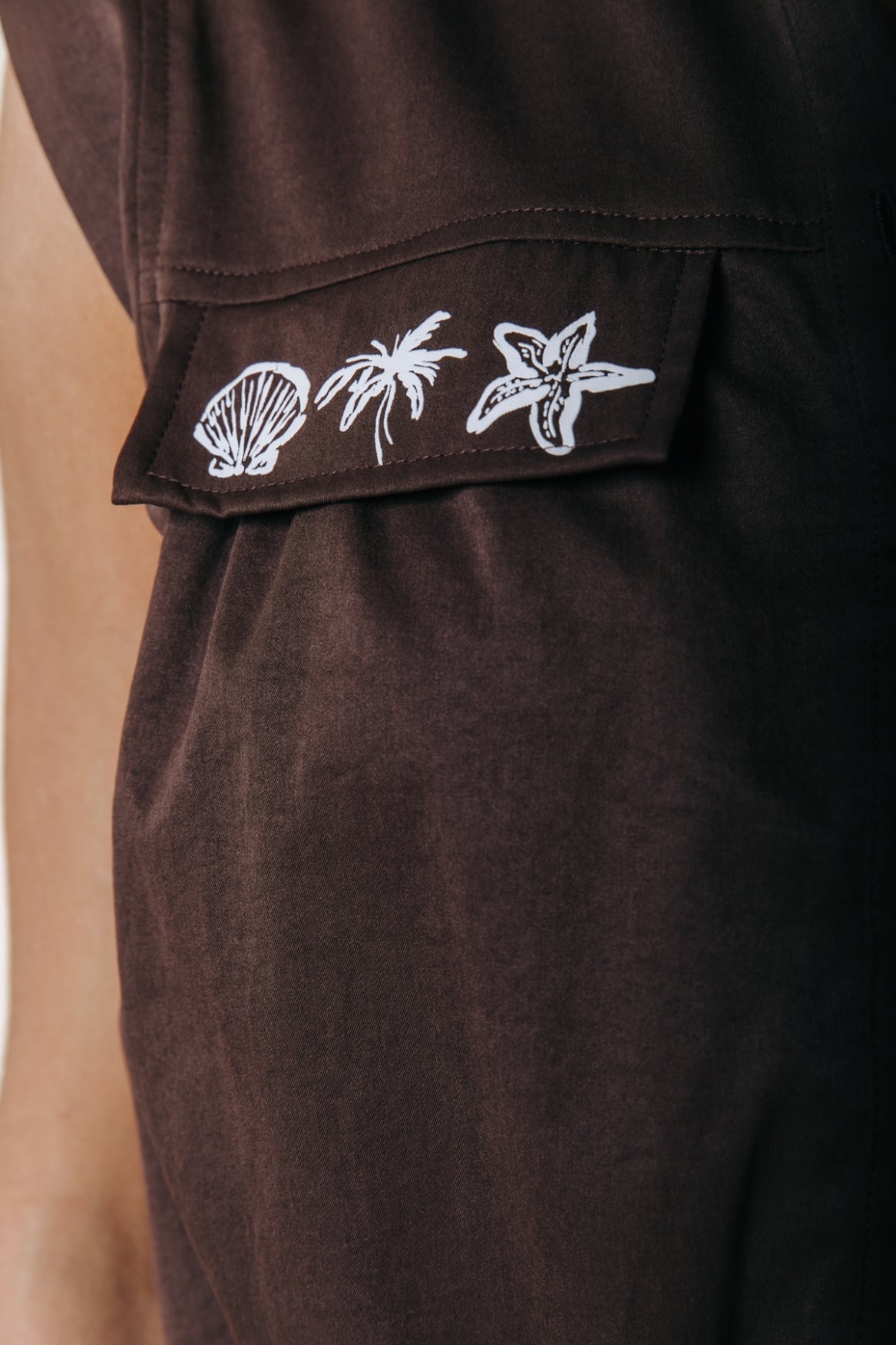 Gwyneth Shell Sleeveless Top | Warm Brown