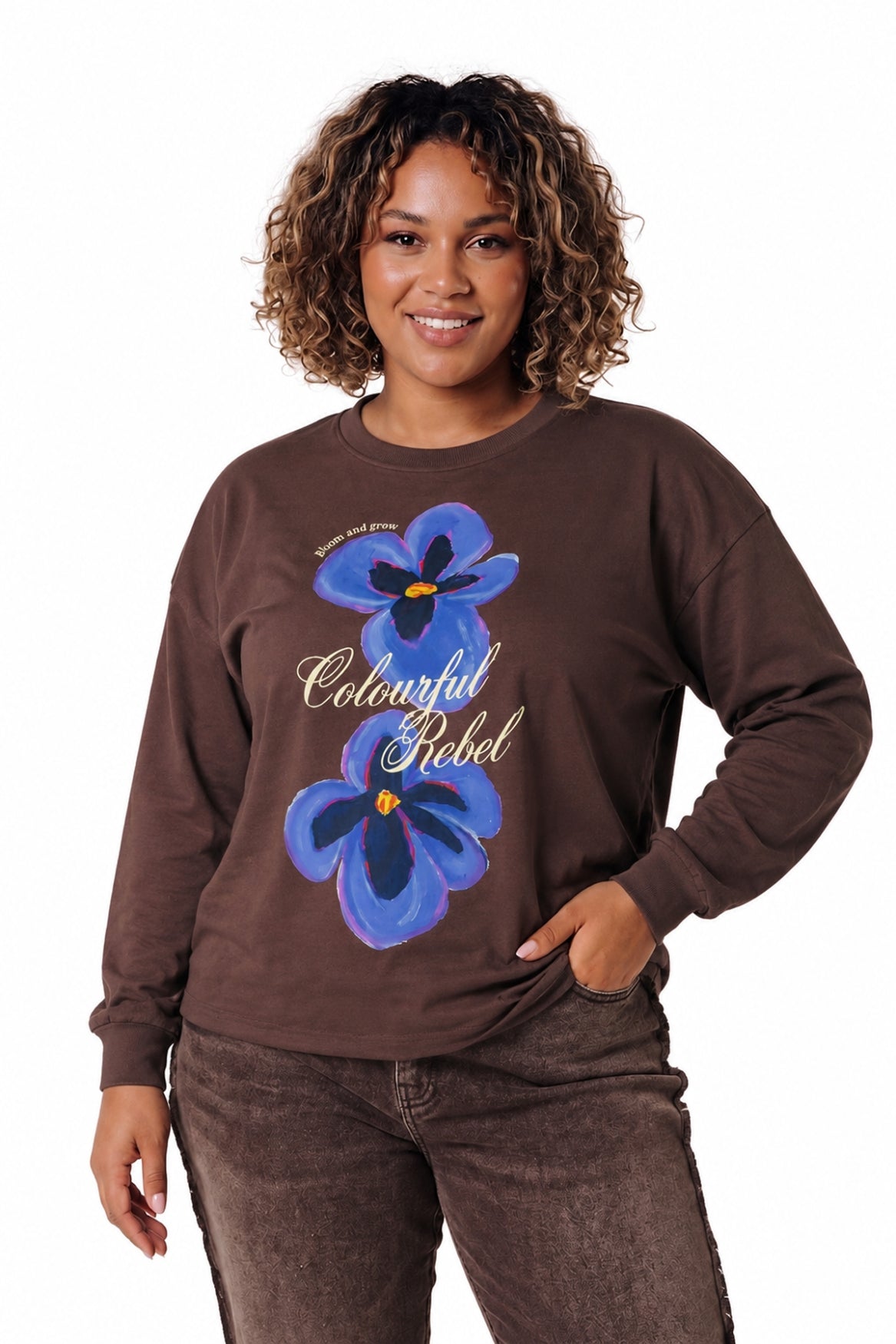 Handpainted Flowers Longsleeve | Brown