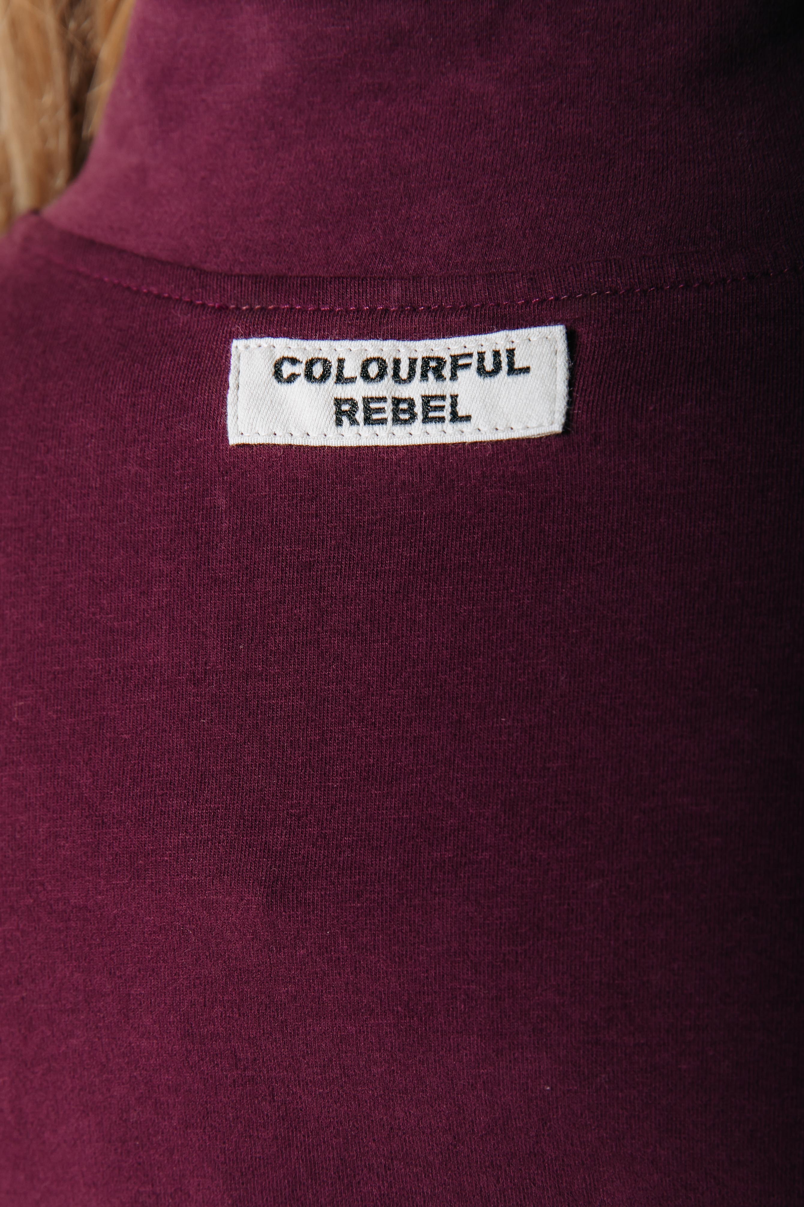 Fitted Full Zip Top | Merlot Red