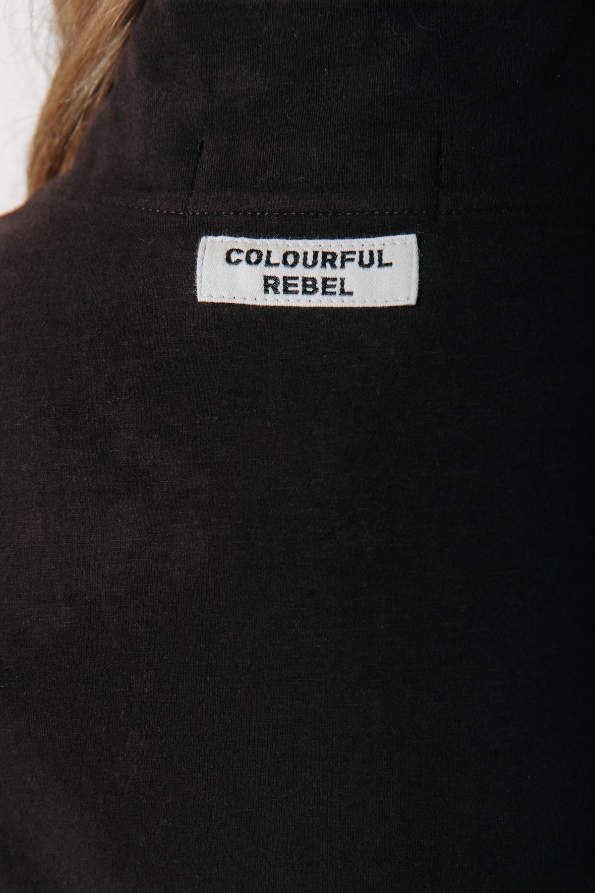 Fitted Full Zip Top | Darkest Brown