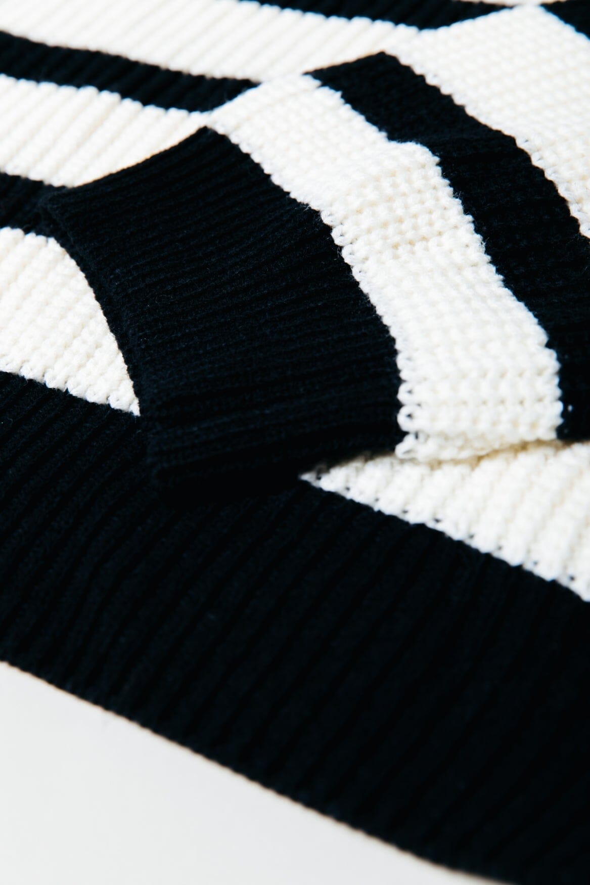 Colourful Rebel Alba Stripe Loose Fit Knitwear Sweater | Black/white 