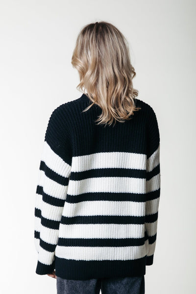 Colourful Rebel Alba Stripe Loose Fit Knitwear Sweater | Black/white 