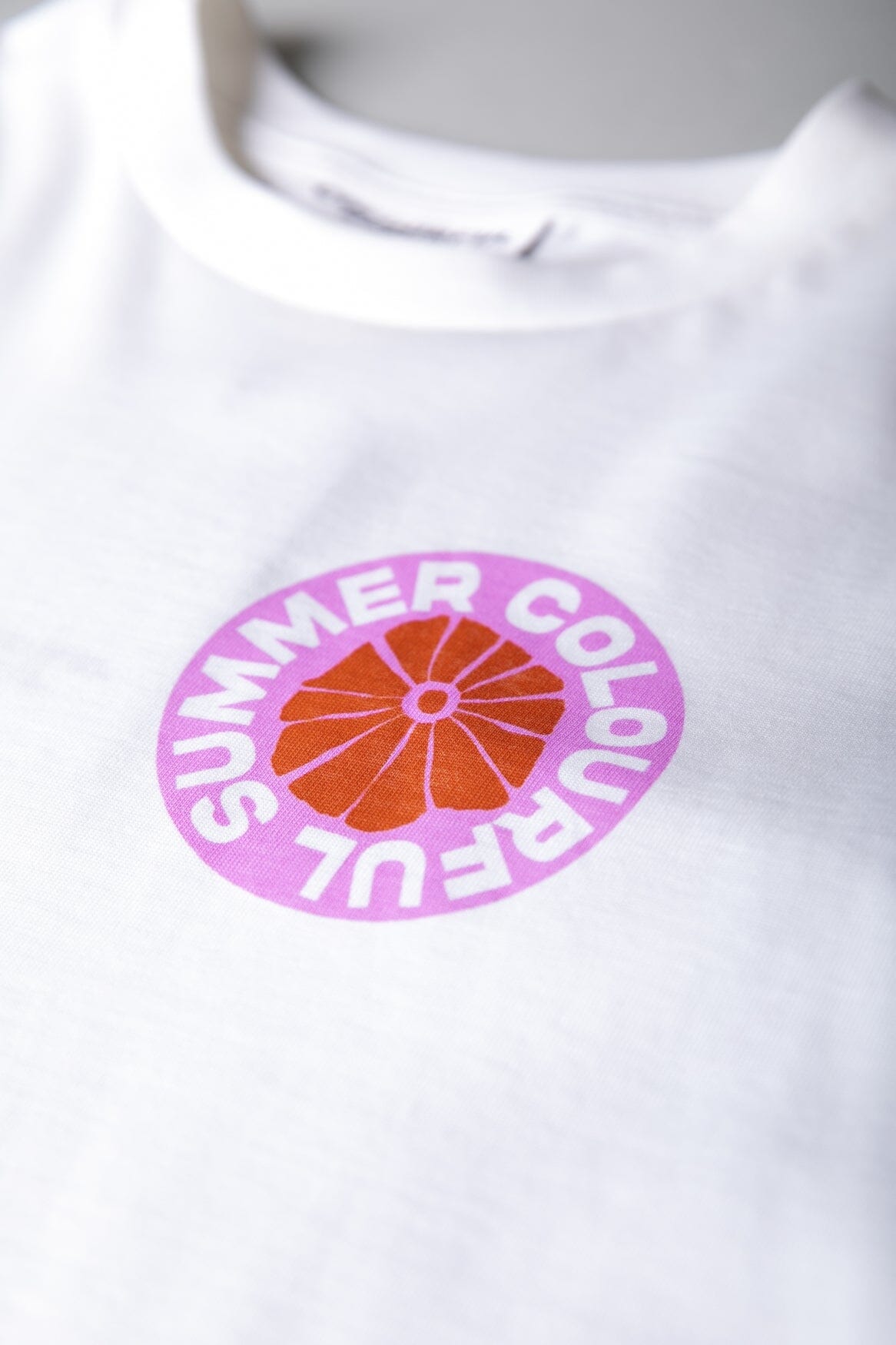 Colourful Rebel CLRFL Summer Longsleeve Tee | Standard white 