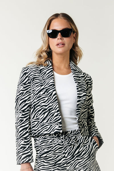 Colourful Rebel Dente Zebra Jacquard Blazer | Black/white 8720867055051