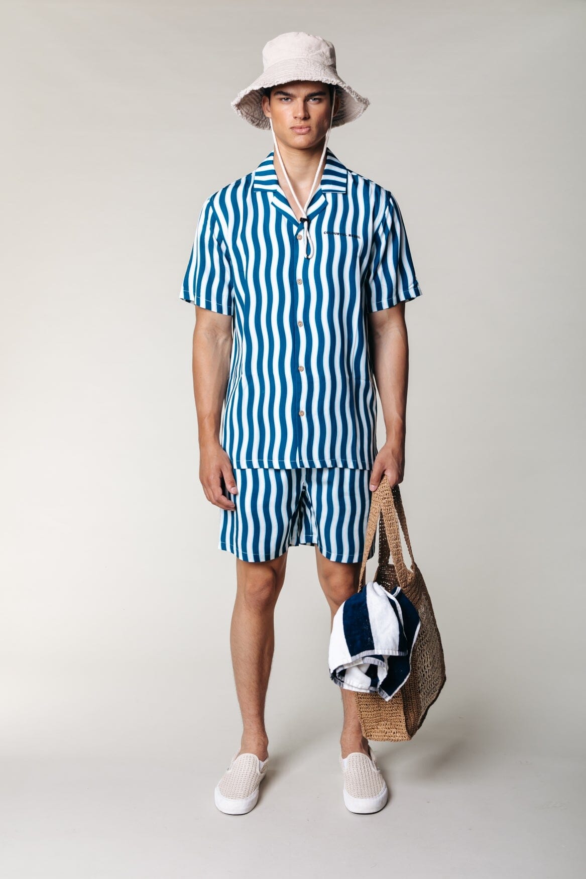 Colourful Rebel Ezra Wavy Stripes Short Sleeve Shirt | Deep Petrol 8720867029984