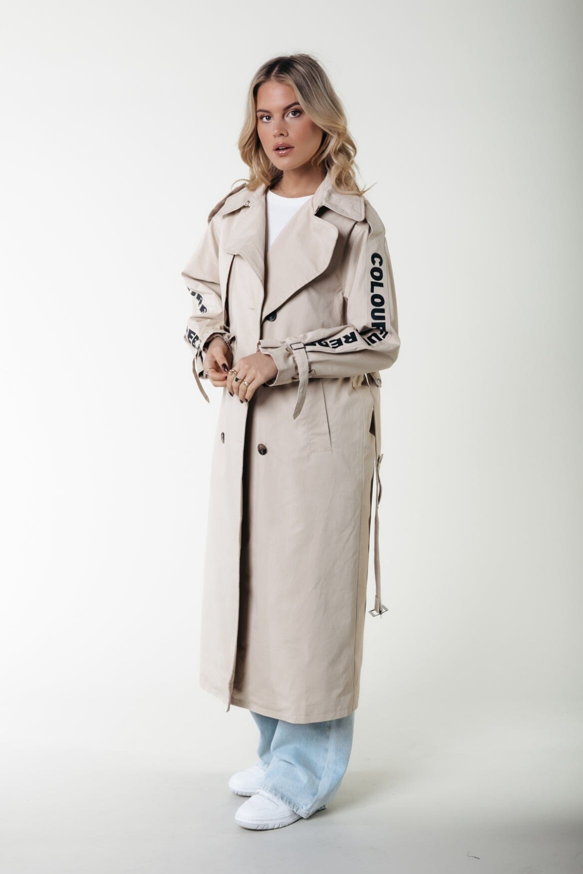 Colourful Rebel Kaia Trenchcoat | Light sand 