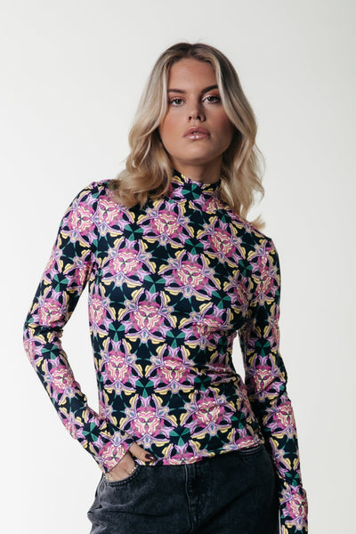 Colourful Rebel Neyo Flower Peached Top | Candy Pink 8720867022558