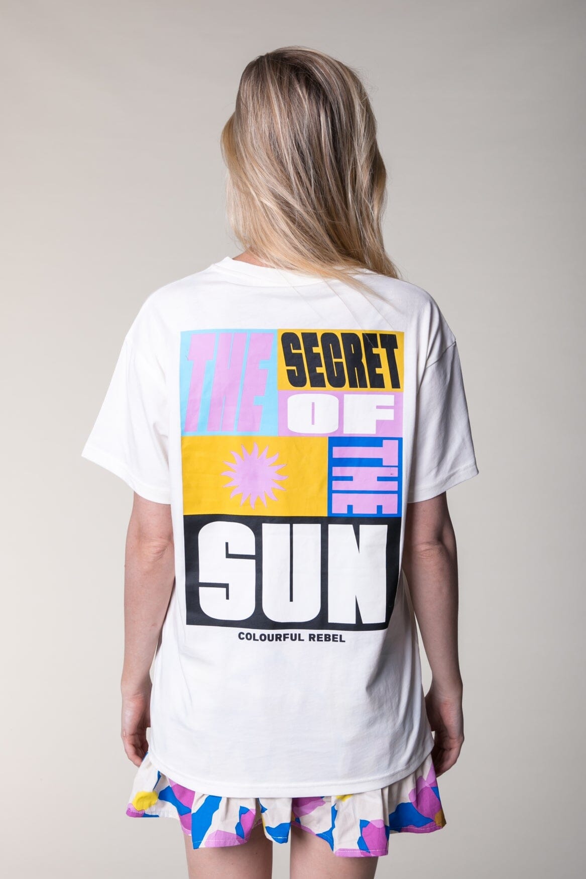 Colourful Rebel Secret Sun Tee | Standard white 8720867017561