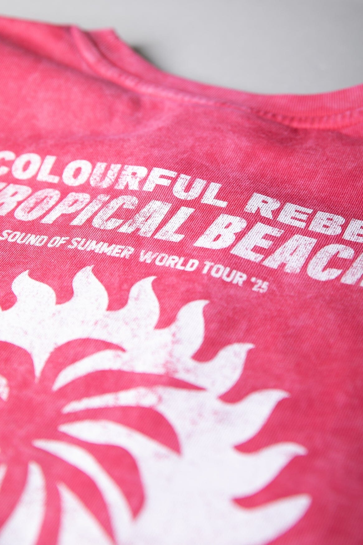 Colourful Rebel Tropical Beach Tour Acid Wash Padded Dress SL | Fresh pink 