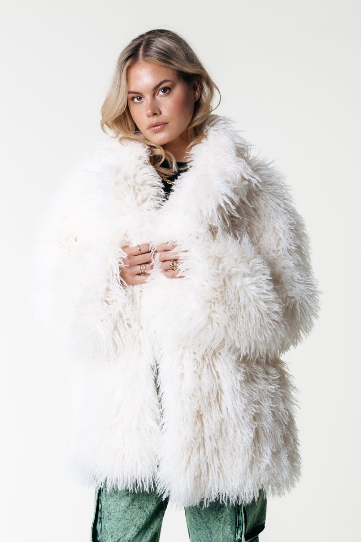 Colourful Rebel Ulla Faux Fur Coat | Off white 8720867044871