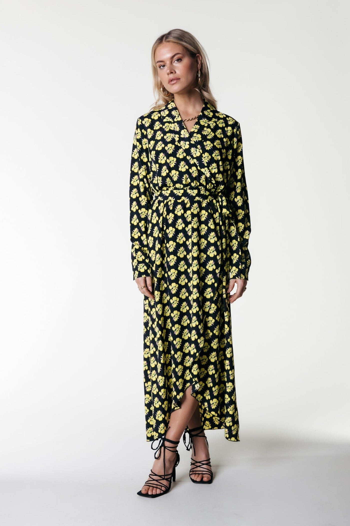 Colourful Rebel Vivian Small Flower Maxi Dress | Bright yellow 8720867022206