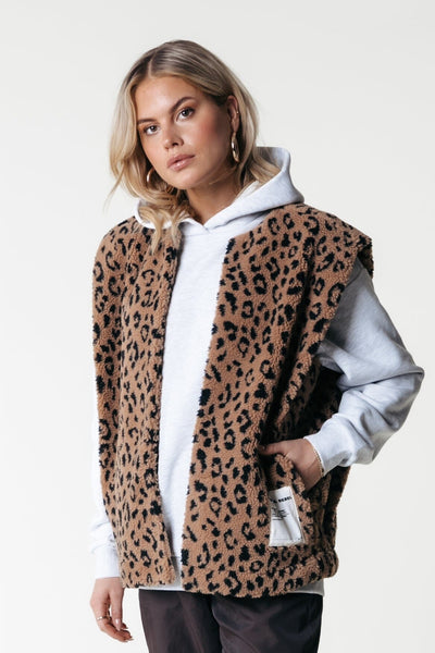 Colourful Rebel Yoni Leopard Teddy Gilet | Warm Brown 8720867027751