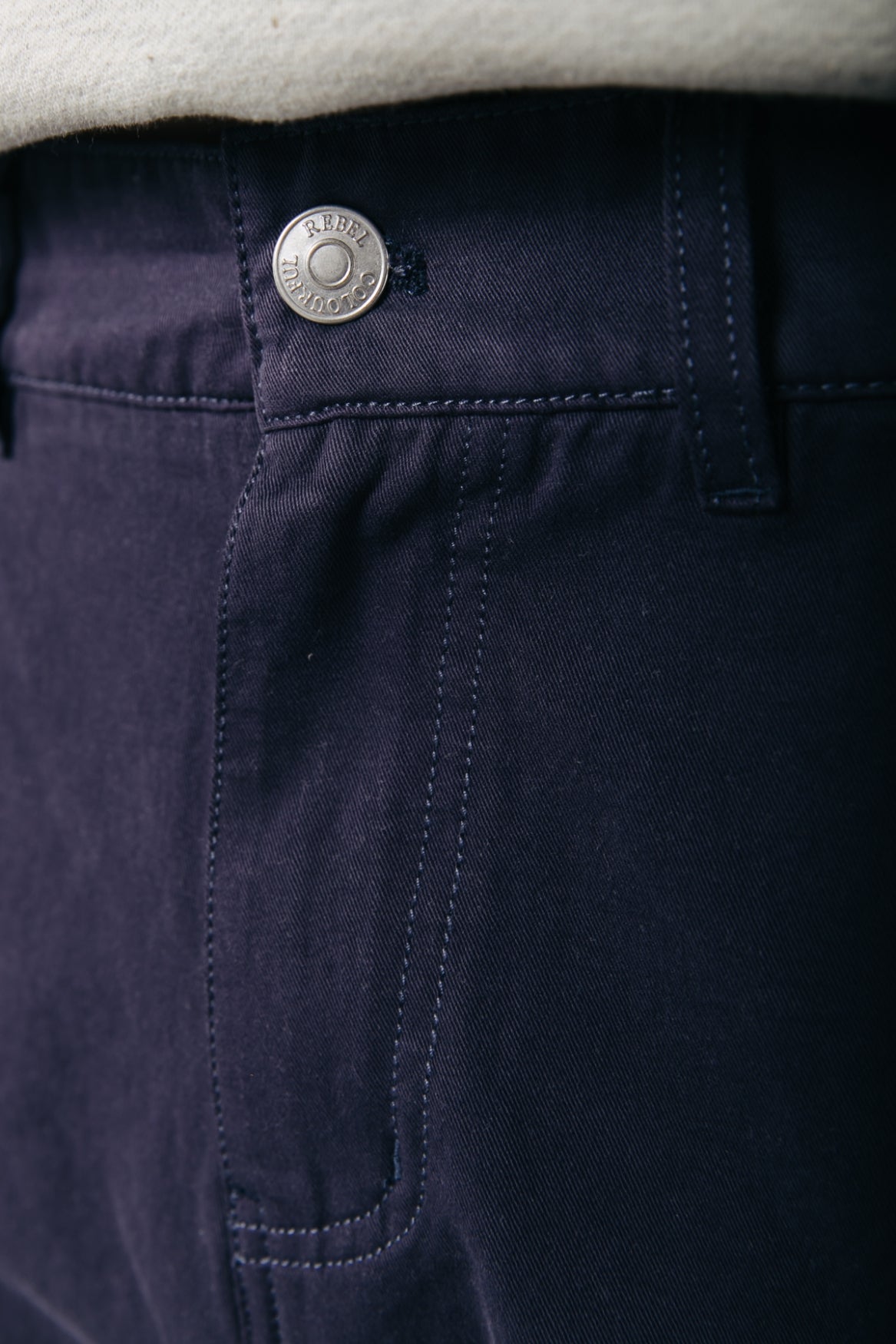 Colourful Rebel Carter Garment Dye Chino Short | Dark blue 