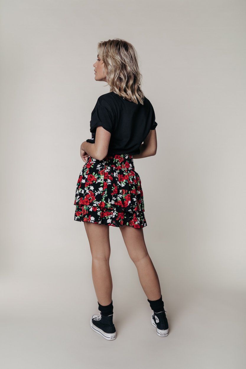 Colourful Rebel Daphne Roses Two Layer Skirt | Black 