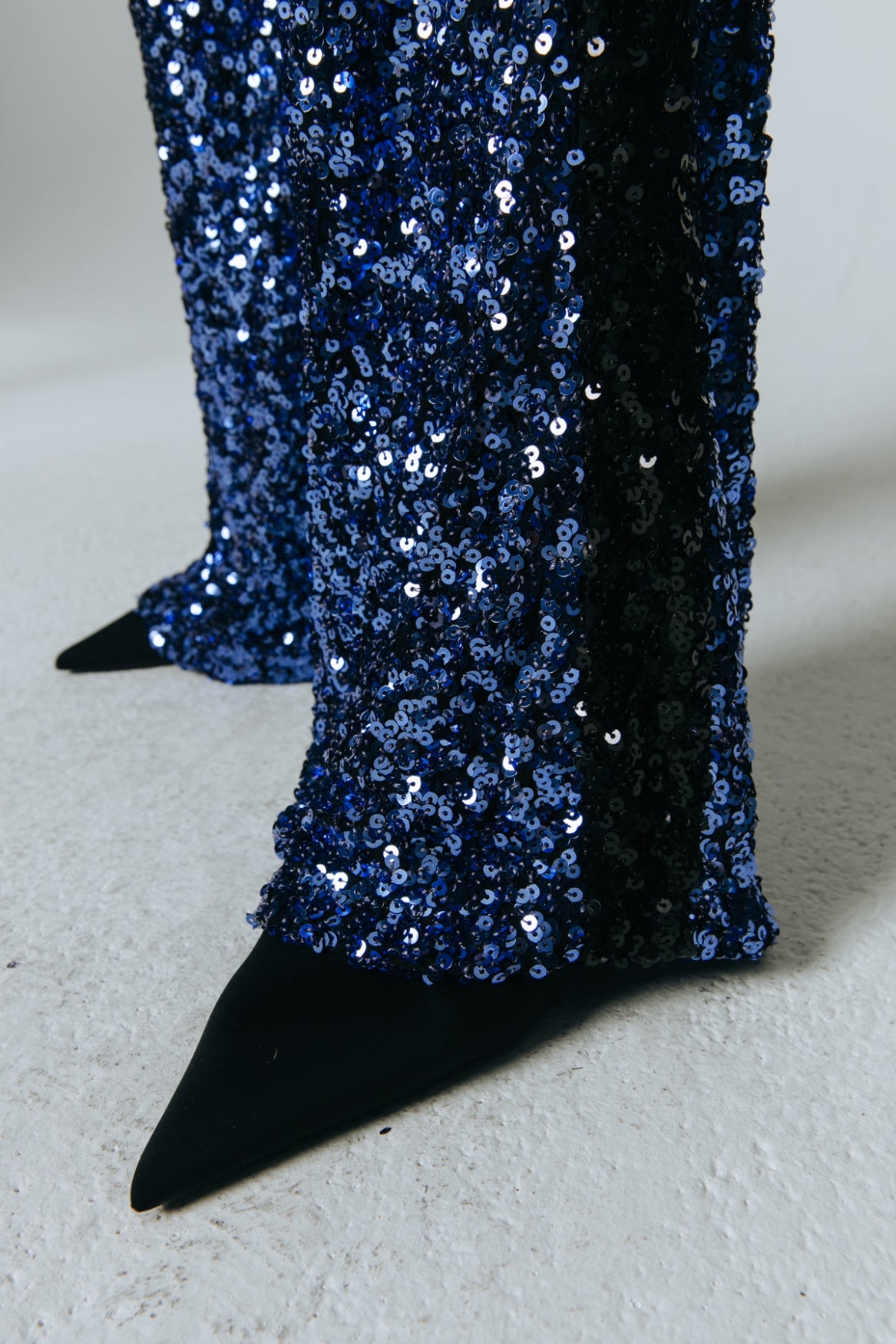 Colourful Rebel Emy Sequins Flare | Metallic blue 