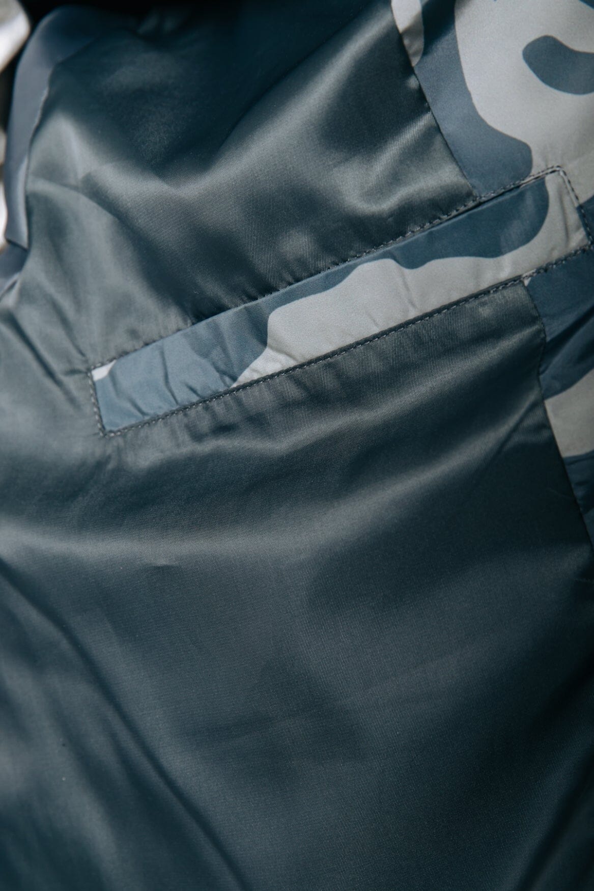 Colourful Rebel Finch Clean Camo Puffer Jacket | Dark grey 