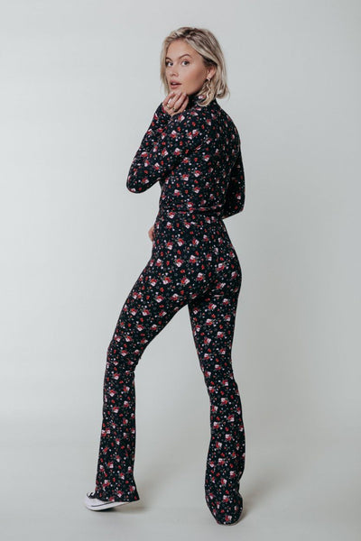 Colourful Rebel Floral Stars Peached Flare | Black 