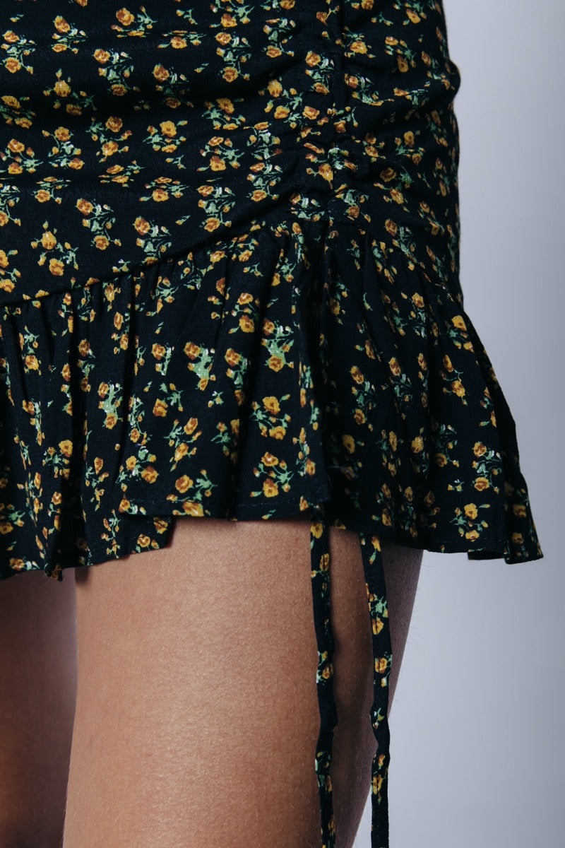 Colourful Rebel Ina Small Flower Drawcord Skirt | Yellow