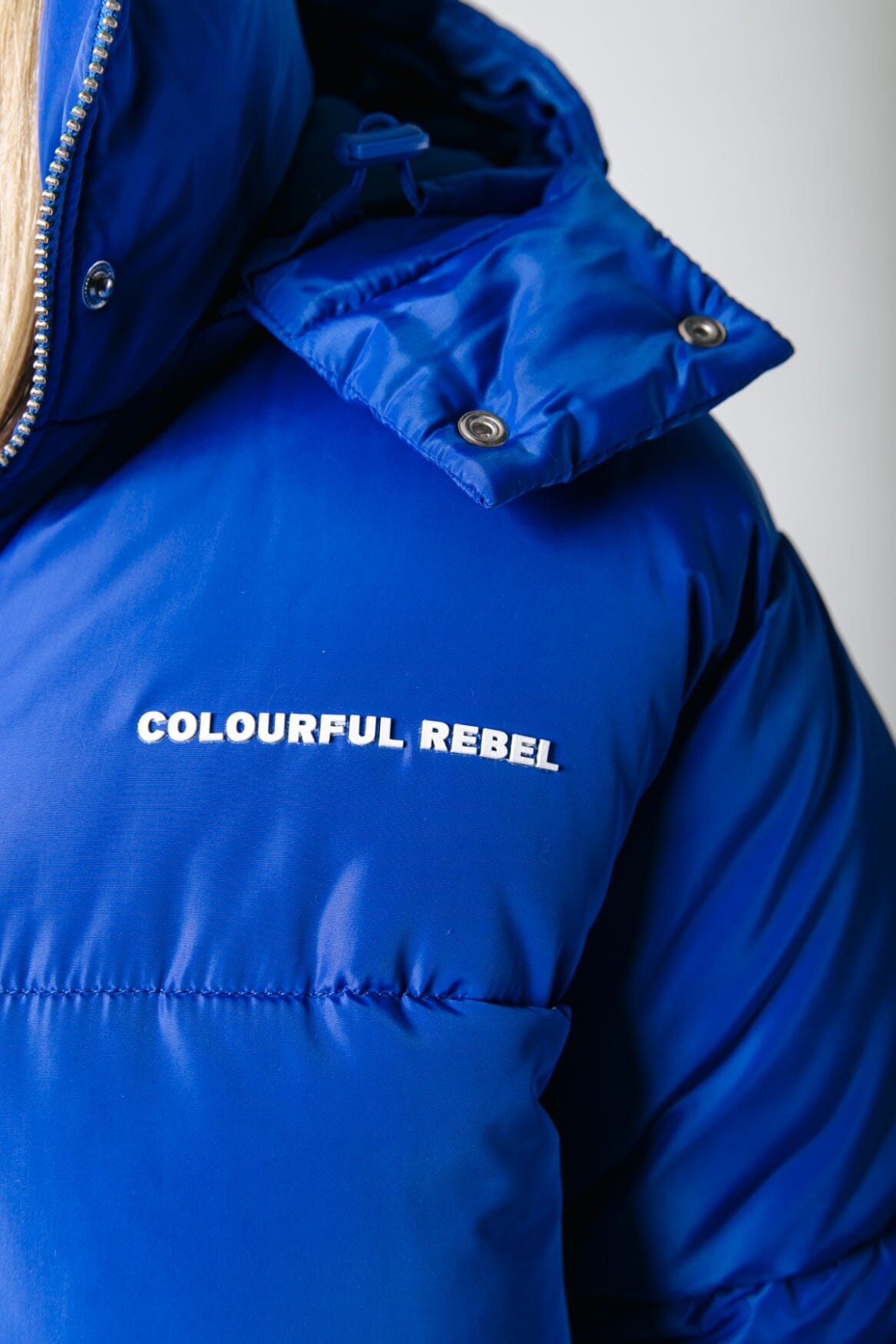 Colourful Rebel North Long Puffer | Bright blue 