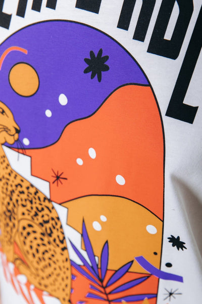 Colourful Rebel Panther Moon Loosefit Tee | Off white