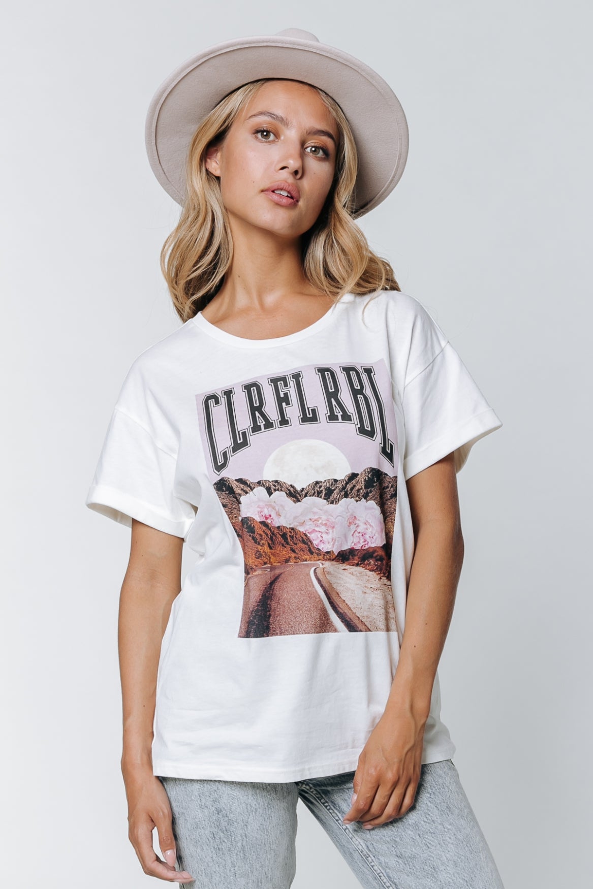 Colourful Rebel Road Roses Boxy Tee | Off white 8720603277877